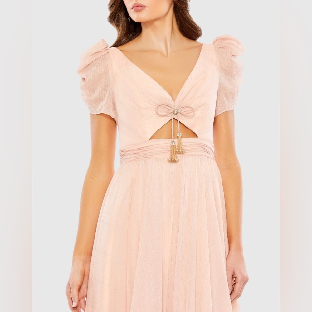 MAC DUGGAL
Pink Ruffle Tiered Metallic Ruched Shoulder Dress - Picture 15 of 15
